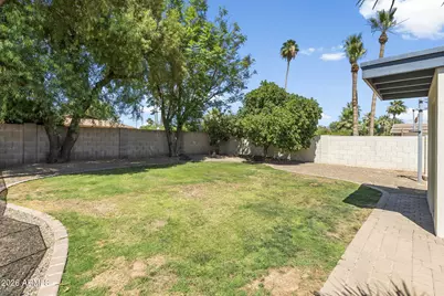302 W Pine Valley Drive, Phoenix, AZ 85023 - Photo 46