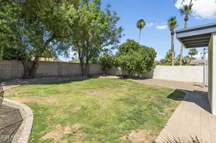 302 W Pine Valley Dr, Phoenix, AZ 85023 - Photo 46
