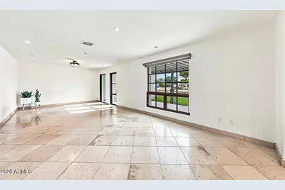 302 W Pine Valley Drive, Phoenix, AZ 85023 - Photo 12