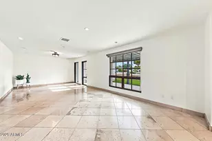 302 W Pine Valley Dr, Phoenix, AZ 85023 - Photo 12