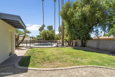 302 W Pine Valley Drive, Phoenix, AZ 85023 - Photo 36