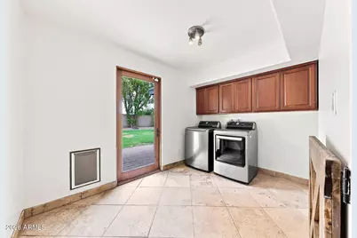 302 W Pine Valley Drive, Phoenix, AZ 85023 - Photo 30