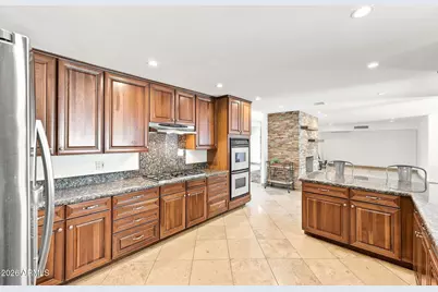 302 W Pine Valley Drive, Phoenix, AZ 85023 - Photo 18