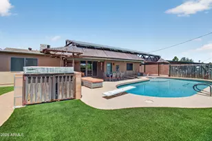 211 E Papago Dr, Tempe, AZ 85288 - Photo 8