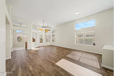 13179 W Cypress Street, Goodyear, AZ 85395 - Photo 12