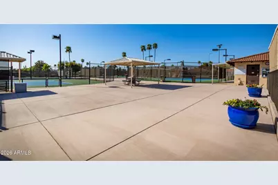 7815 E Navarro Avenue, Mesa, AZ 85209 - Photo 30