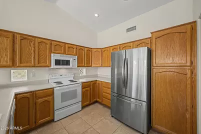 7815 E Navarro Avenue, Mesa, AZ 85209 - Photo 10