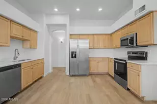 18816 N 3rd Ave, Phoenix, AZ 85027 - Photo 12