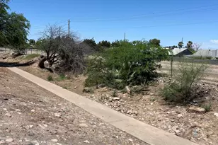 7001 S 41st St, Phoenix, AZ 85042 - Photo 18