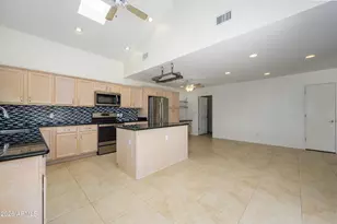 5917 E Claire Dr, Scottsdale, AZ 85254 - Photo 10