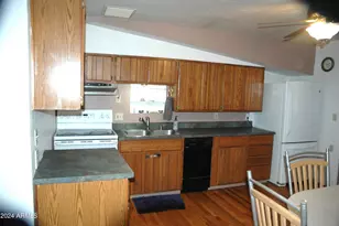 16585 W Willow Ave, Yarnell, AZ 85362 - Photo 10