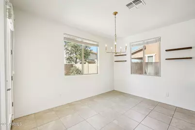 7326 N 89th Lane, Glendale, AZ 85305 - Photo 10