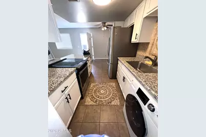 4717 E Belleview Street, Phoenix, AZ 85008 - Photo 1