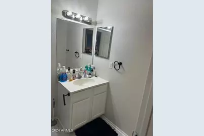 1336 E Mountain View Road #202, Phoenix, AZ 85020 - Photo 16
