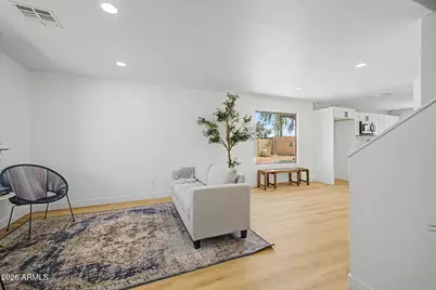 302 N 166th Lane, Goodyear, AZ 85338 - Photo 6