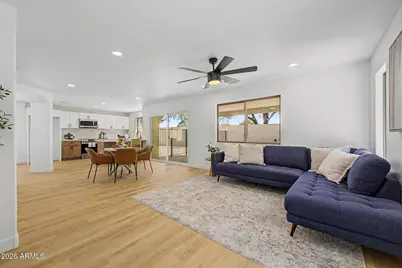 302 N 166th Lane, Goodyear, AZ 85338 - Photo 10