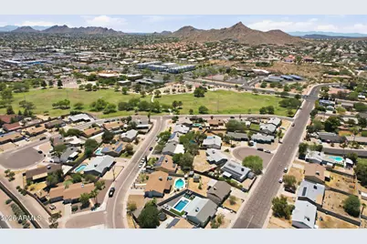 14438 N 33rd Place, Phoenix, AZ 85032 - Photo 48