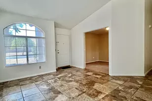 22014 N 73rd Ln, Glendale, AZ 85310 - Photo 2