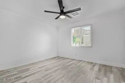 15248 N 38th Street, Phoenix, AZ 85032 - Photo 8