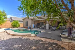 12218 W Calle Hermosa Ln, Avondale, AZ 85323 - Photo 40