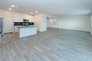 7243 N 125th Dr, Glendale, AZ 85307 - Photo 10