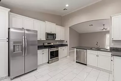 16523 W Saguaro Lane, Surprise, AZ 85388 - Photo 4