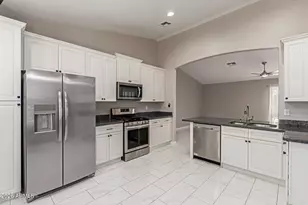 16523 W Saguaro Ln, Surprise, AZ 85388 - Photo 4