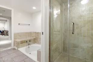 4446 E Camelback Rd, Phoenix, AZ 85018 - Photo 18