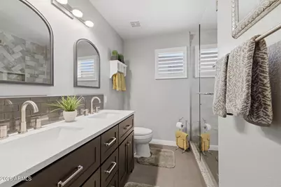 1097 W Page Avenue, Gilbert, AZ 85233 - Photo 28