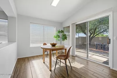 4313 E Raven Road, Phoenix, AZ 85044 - Photo 8
