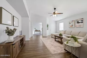 4313 E Raven Rd, Phoenix, AZ 85044 - Photo 4
