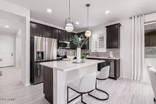 18181 W Avenida Del Sol Dr, Surprise, AZ 85387 - Photo 14