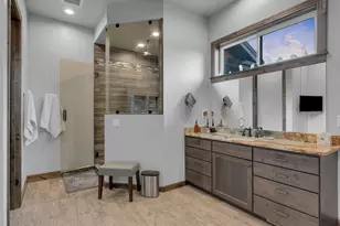 300 Fairway Dr, Williams, AZ 86046 - Photo 18