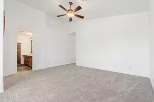 10329 W Cashman Dr, Peoria, AZ 85383 - Photo 24