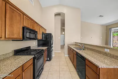 2743 N Raven --, Mesa, AZ 85207 - Photo 10