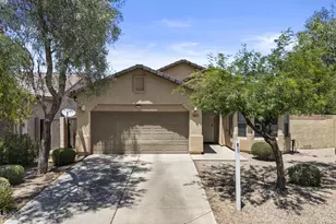 36872 W Mondragone Ln, Maricopa, AZ 85138 - Photo 2