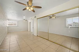 5724 W Fairmount Ave, Phoenix, AZ 85031 - Photo 14