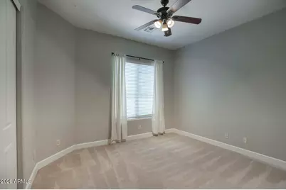 9909 S 6th Place, Phoenix, AZ 85042 - Photo 24