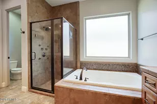 9909 S 6th Pl, Phoenix, AZ 85042 - Photo 20