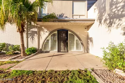 4114 E Calle Redonda -- #48, Phoenix, AZ 85018 - Photo 2