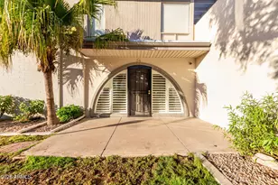 4114 E Calle Redonda, Phoenix, AZ 85018 - Photo 2