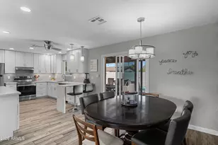 208 E Oxford Dr, Tempe, AZ 85283 - Photo 8