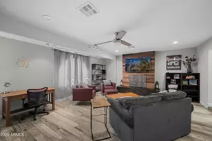 208 E Oxford Dr, Tempe, AZ 85283 - Photo 10