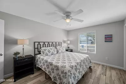 208 E Oxford Drive, Tempe, AZ 85283 - Photo 18