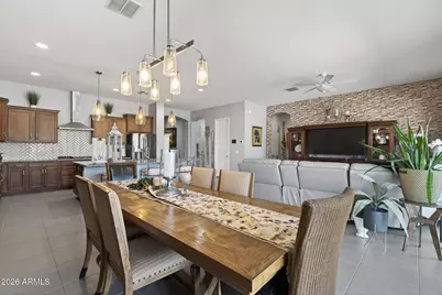 16042 W Electra Lane, Surprise, AZ 85387 - Photo 8