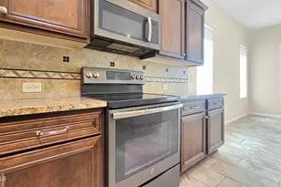 16374 W Amelia Dr, Goodyear, AZ 85395 - Photo 6