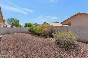 9849 W Yukon Dr, Peoria, AZ 85382 - Photo 6