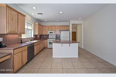 8436 W Alyssa Lane, Peoria, AZ 85383 - Photo 10