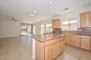 8436 W Alyssa Ln, Peoria, AZ 85383 - Photo 12