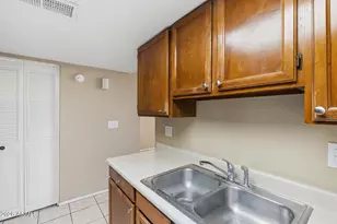 8888 N 47th Ave, Glendale, AZ 85302 - Photo 14